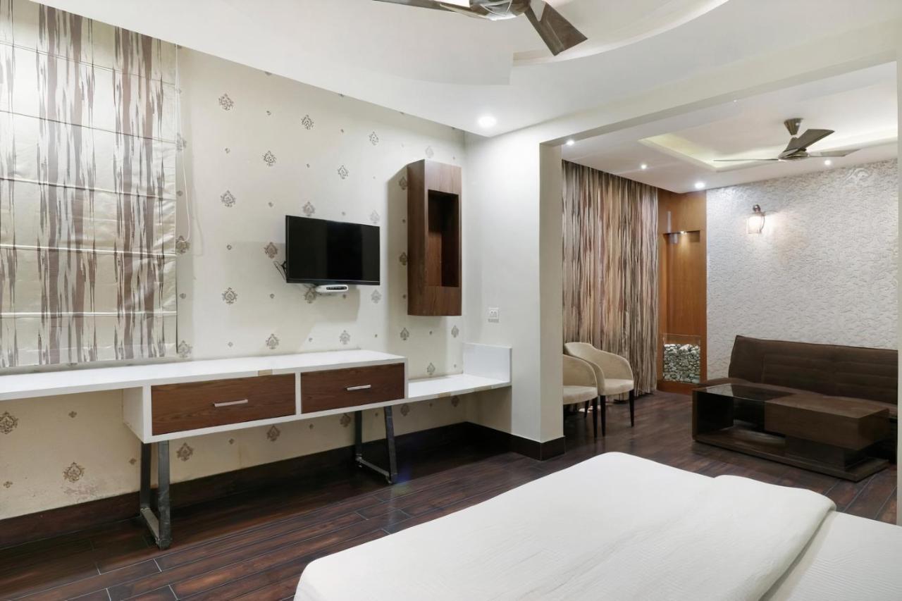 Hotel Himalaya Haridwār Екстериор снимка