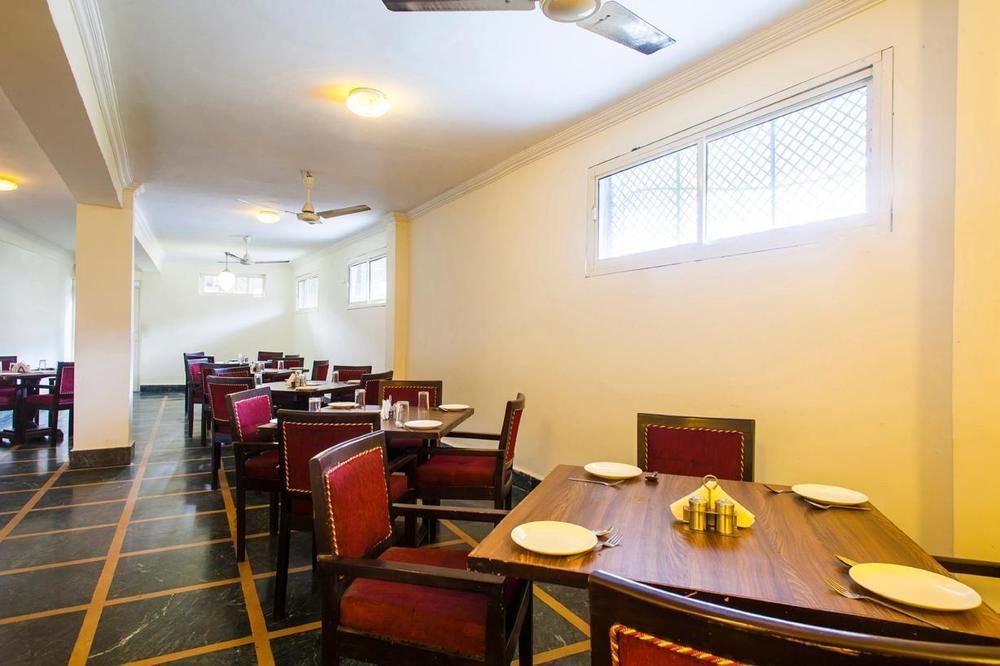Hotel Himalaya Haridwār Екстериор снимка