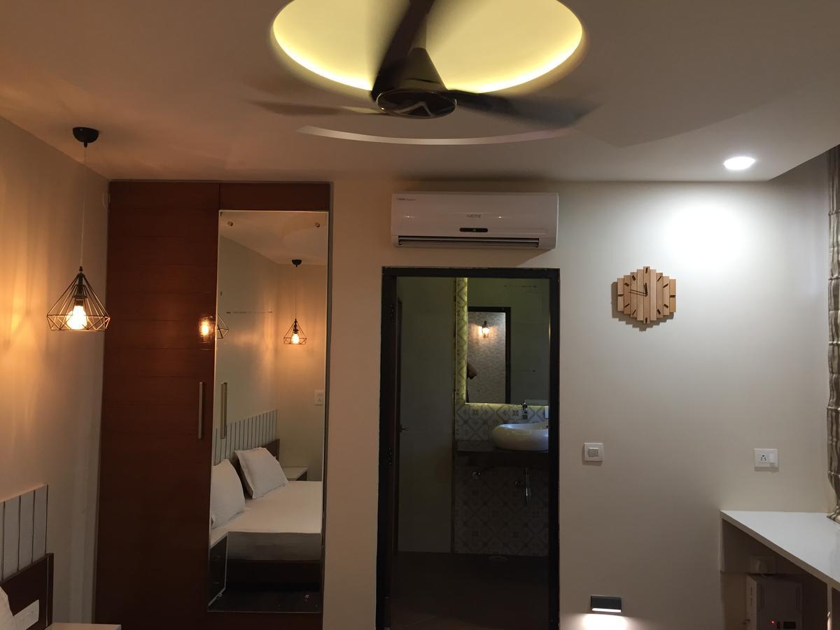 Hotel Himalaya Haridwār Екстериор снимка