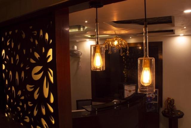 Hotel Himalaya Haridwār Екстериор снимка